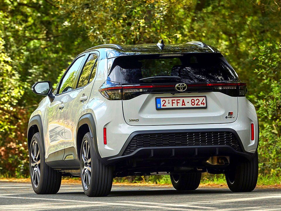 нова TOYOTA Yaris Київ. Всі ціни нової TOYOTA Yaris в Києві, автосалон ...