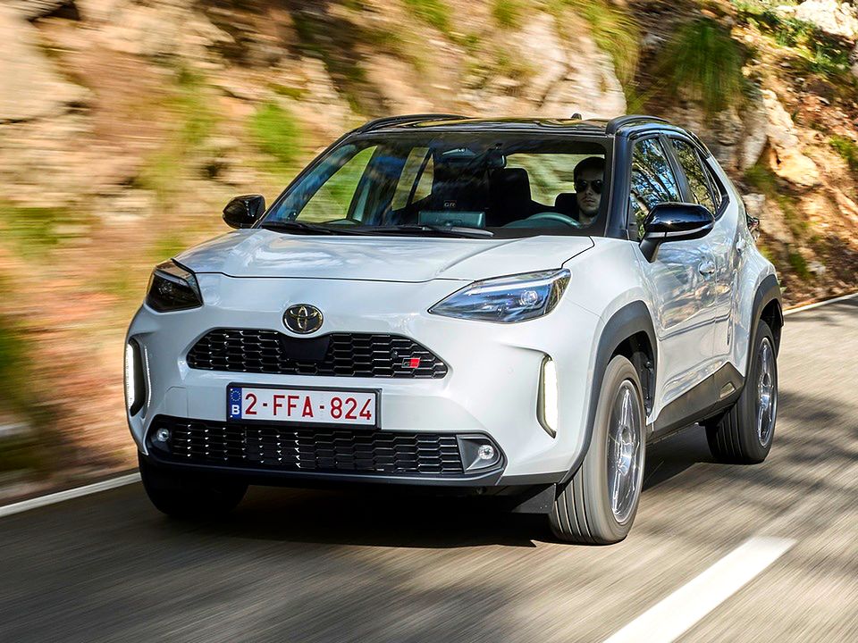 нова TOYOTA Yaris Київ. Всі ціни нової TOYOTA Yaris в Києві, автосалон ...